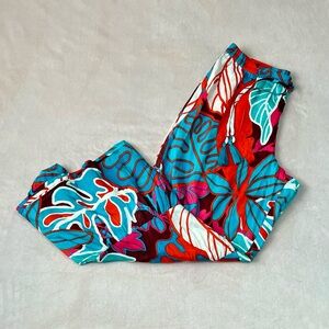 True Destinations Tropical Print Flare Pants. Women’s Size XL
